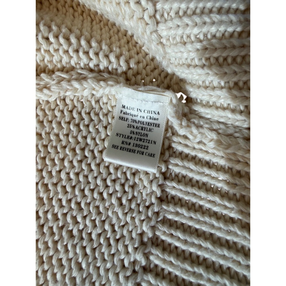 Altar'd State Cream Chunky Knit 3D Daisy Flower Cardigan Sweater 12W2721N  M - Picture 7 of 8